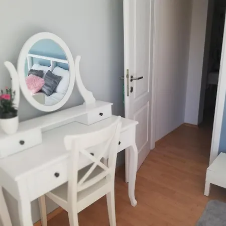 C, Free Parking Apartmán *